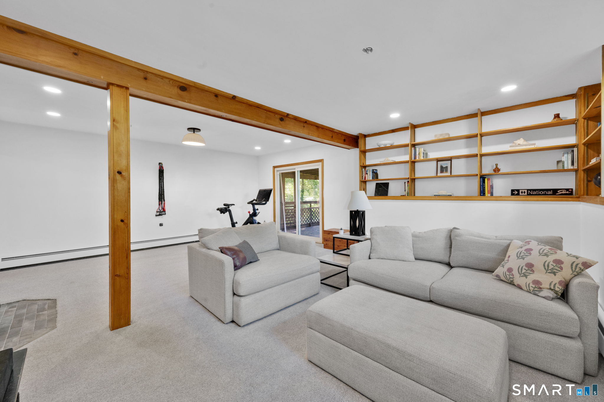 20 North Road East Granby CT 06026