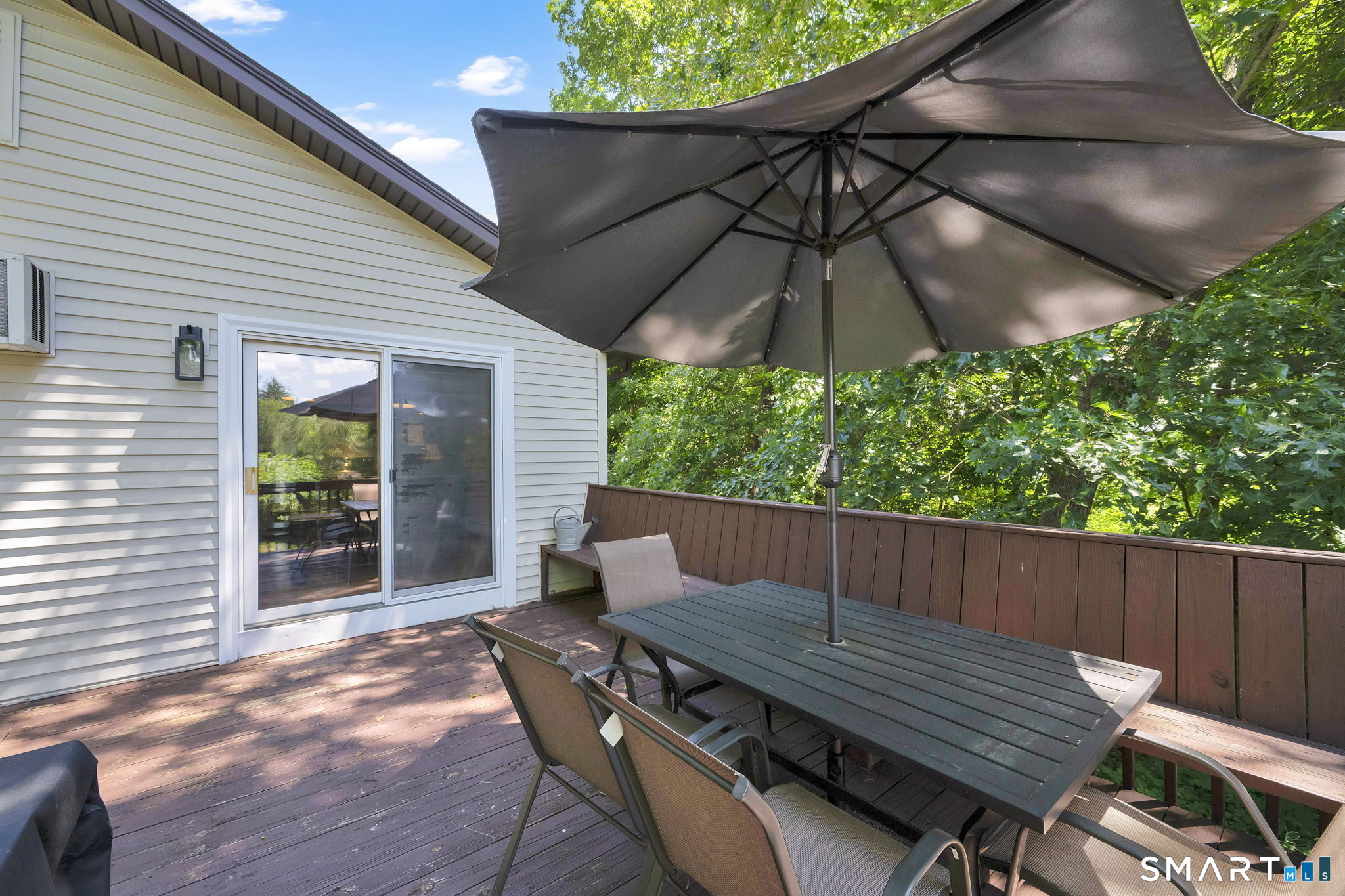 20 North Road East Granby CT 06026
