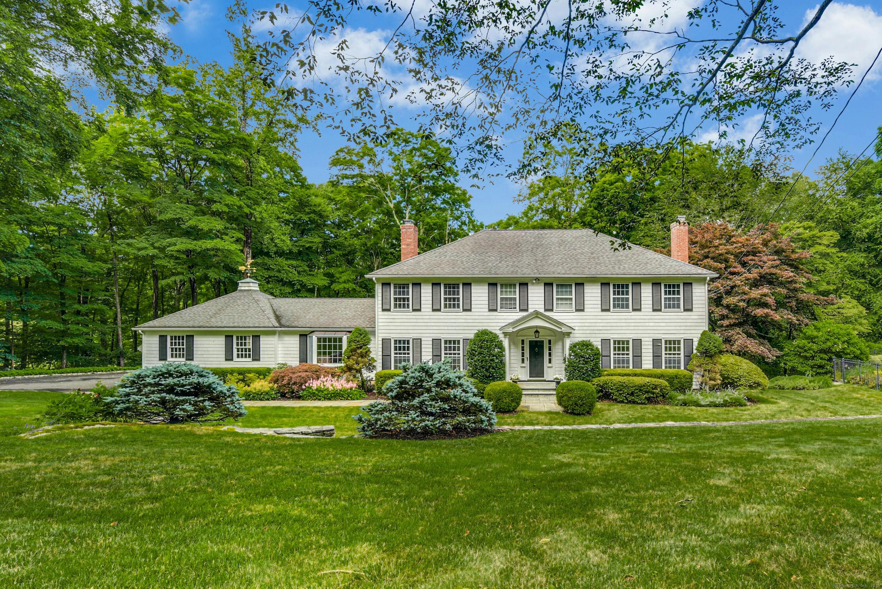 54 Alan Lane New Canaan CT 06840