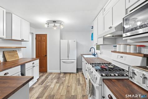 42 Fern Road Mansfield CT 06268