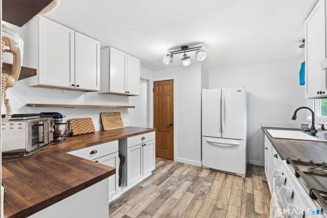 42 Fern Road Mansfield CT 06268