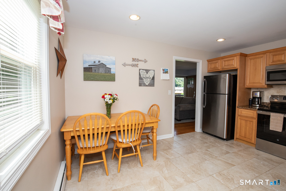 154 Meeting House Hill Road Durham CT 06422