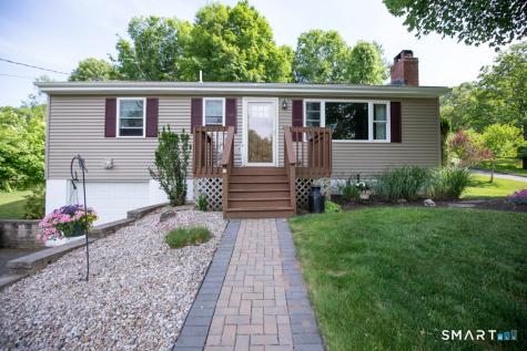 154 Meeting House Hill Road Durham CT 06422