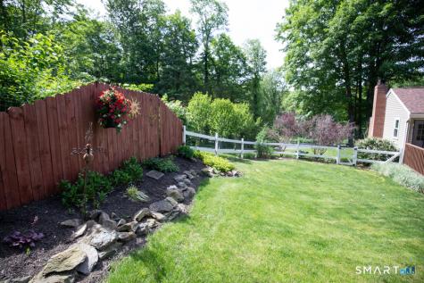 154 Meeting House Hill Road Durham CT 06422