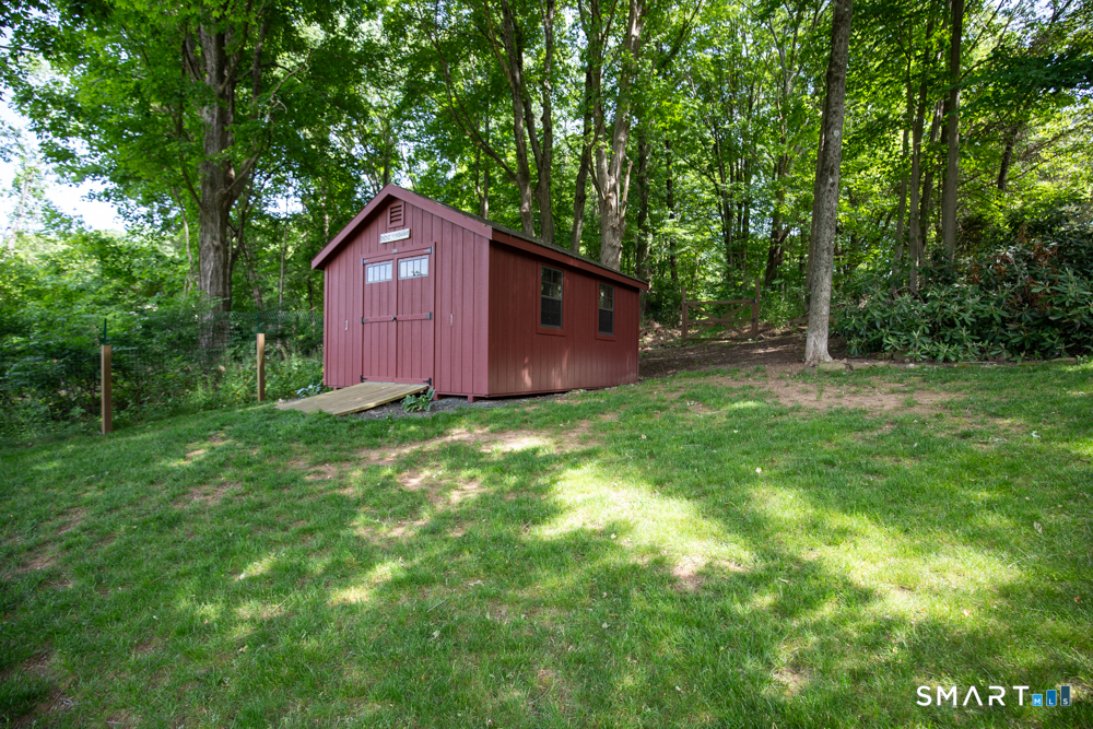 154 Meeting House Hill Road Durham CT 06422