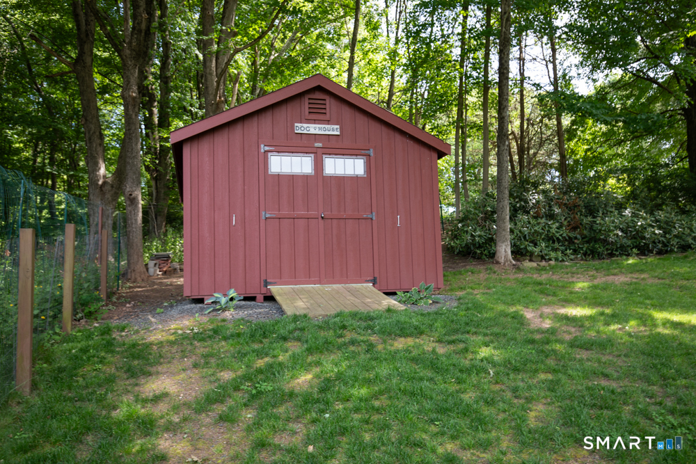 154 Meeting House Hill Road Durham CT 06422