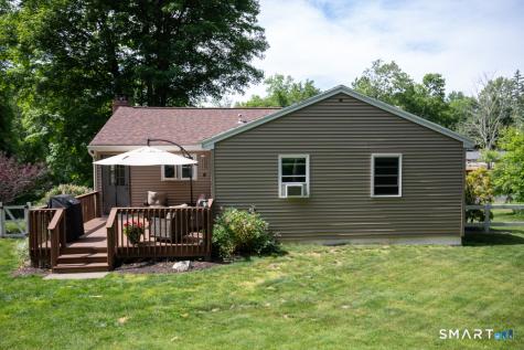 154 Meeting House Hill Road Durham CT 06422