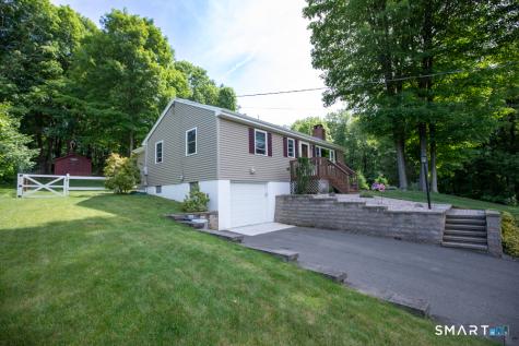 154 Meeting House Hill Road Durham CT 06422