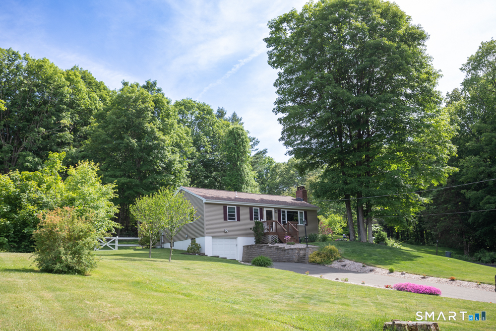154 Meeting House Hill Road Durham CT 06422