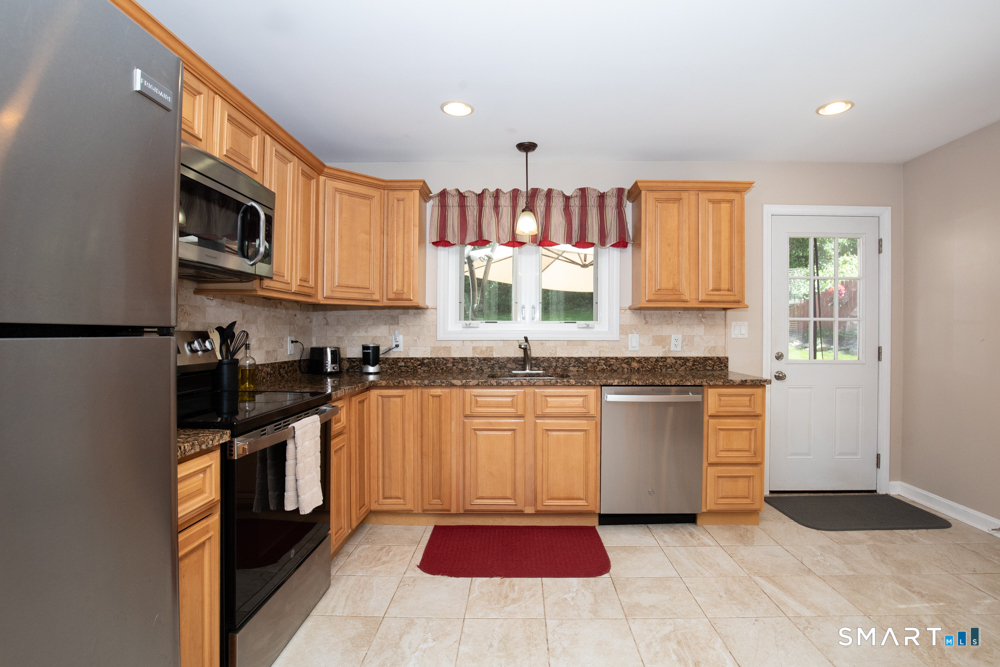 154 Meeting House Hill Road Durham CT 06422