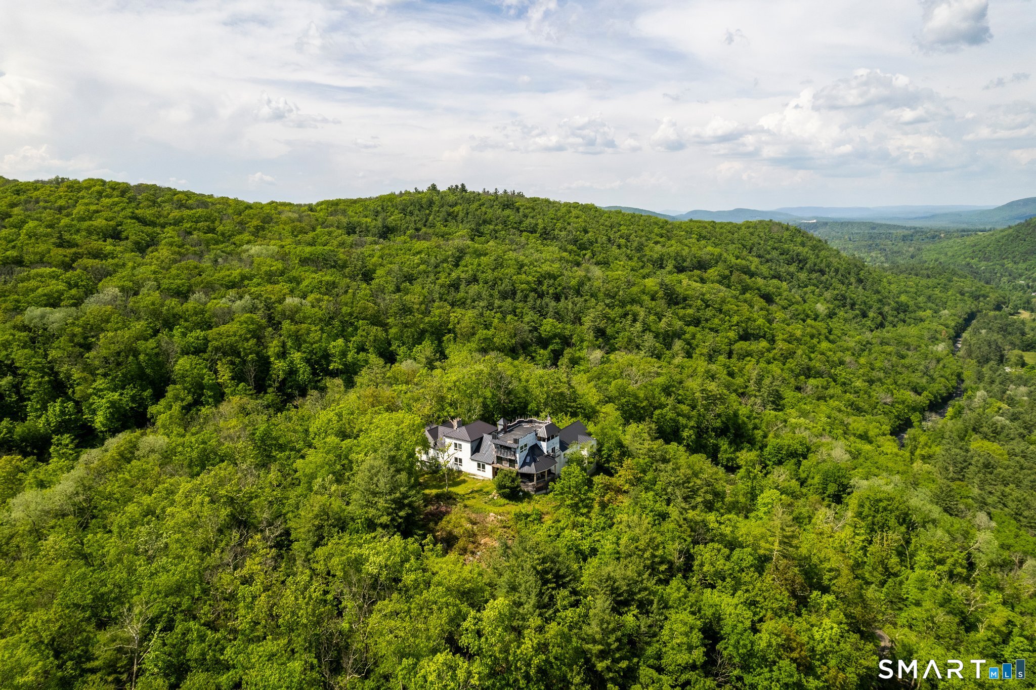 6 Claudia Lane Sharon CT 06069