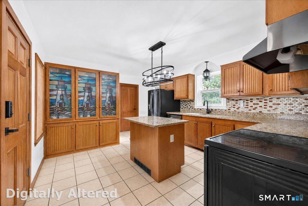 210 Maple Avenue Montville CT 06382