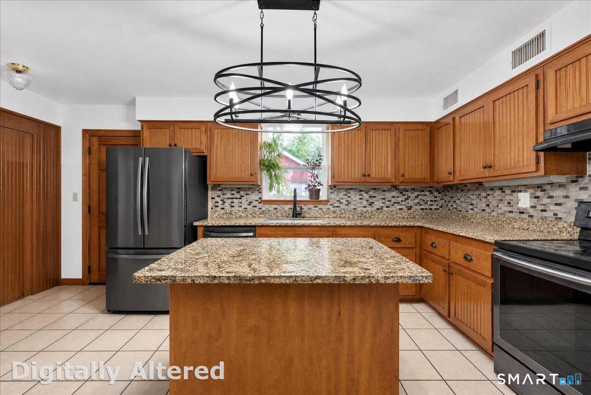 210 Maple Avenue Montville CT 06382