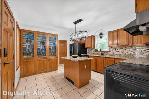 210 Maple Avenue Montville CT 06382