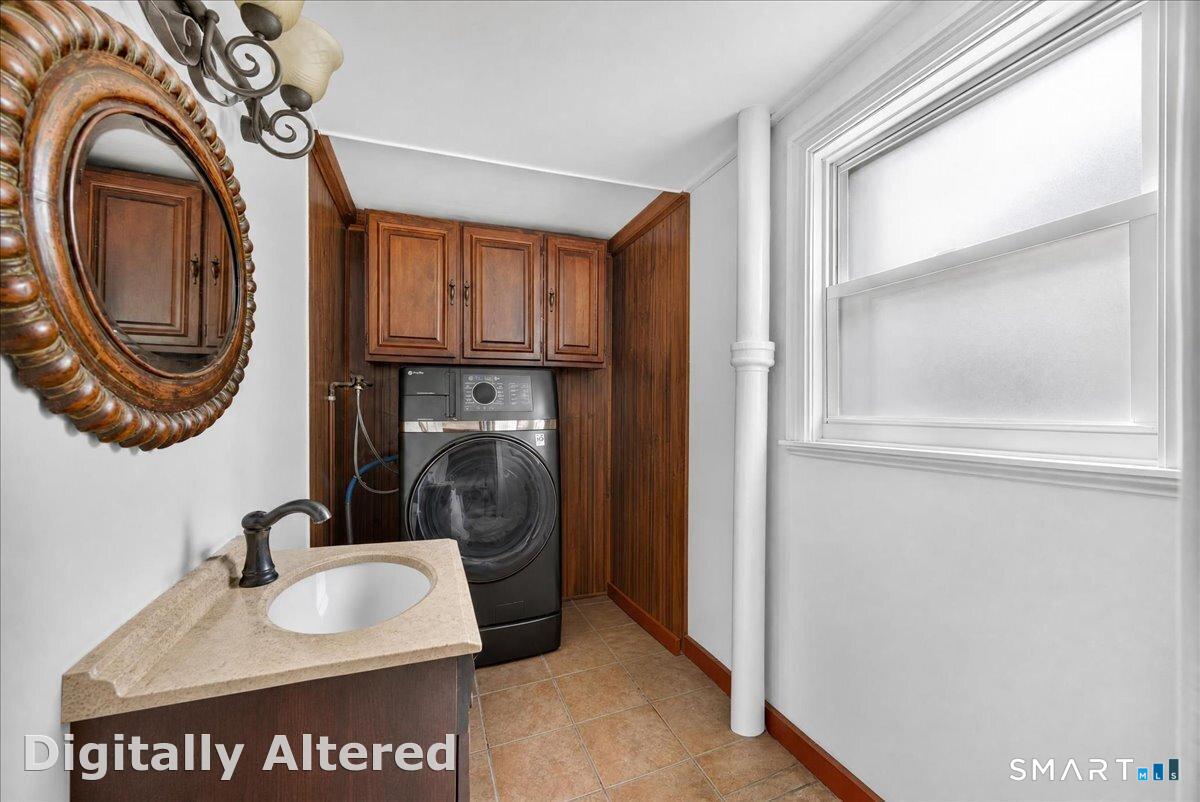 210 Maple Avenue Montville CT 06382