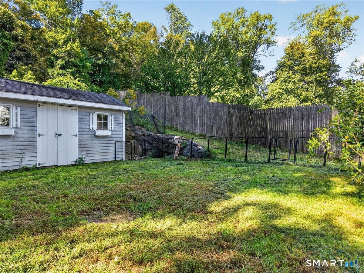 210 Maple Avenue Montville CT 06382