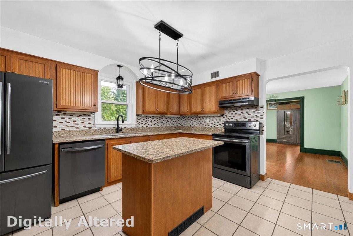 210 Maple Avenue Montville CT 06382