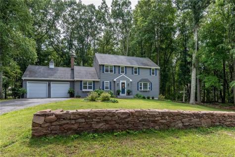 37 Oak Ridge Drive Avon CT 06001