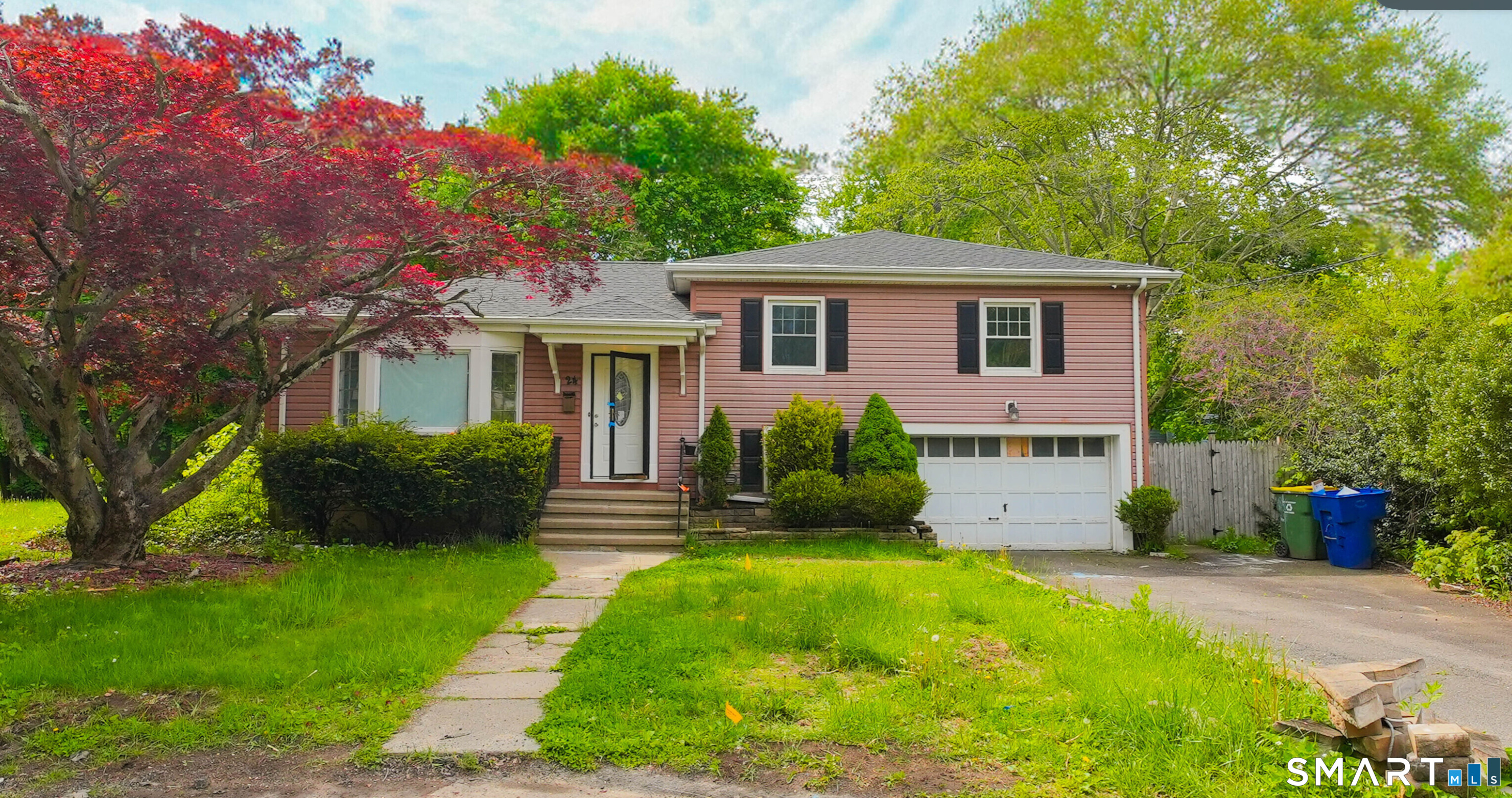 24 Sunfield Circle Waterbury CT 06708
