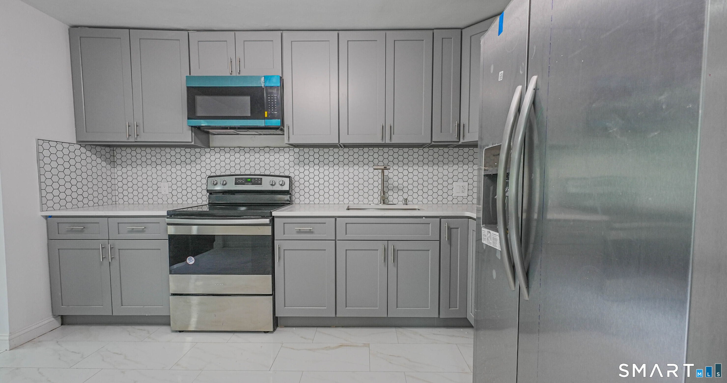 24 Sunfield Circle Waterbury CT 06708