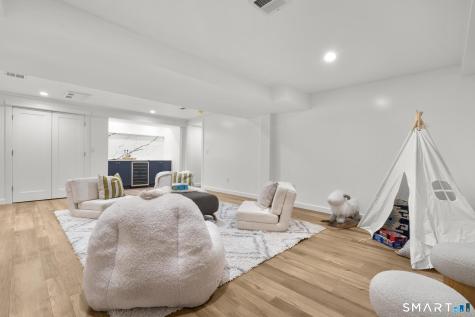 22 Beaver Brook Road Ridgefield CT 06877