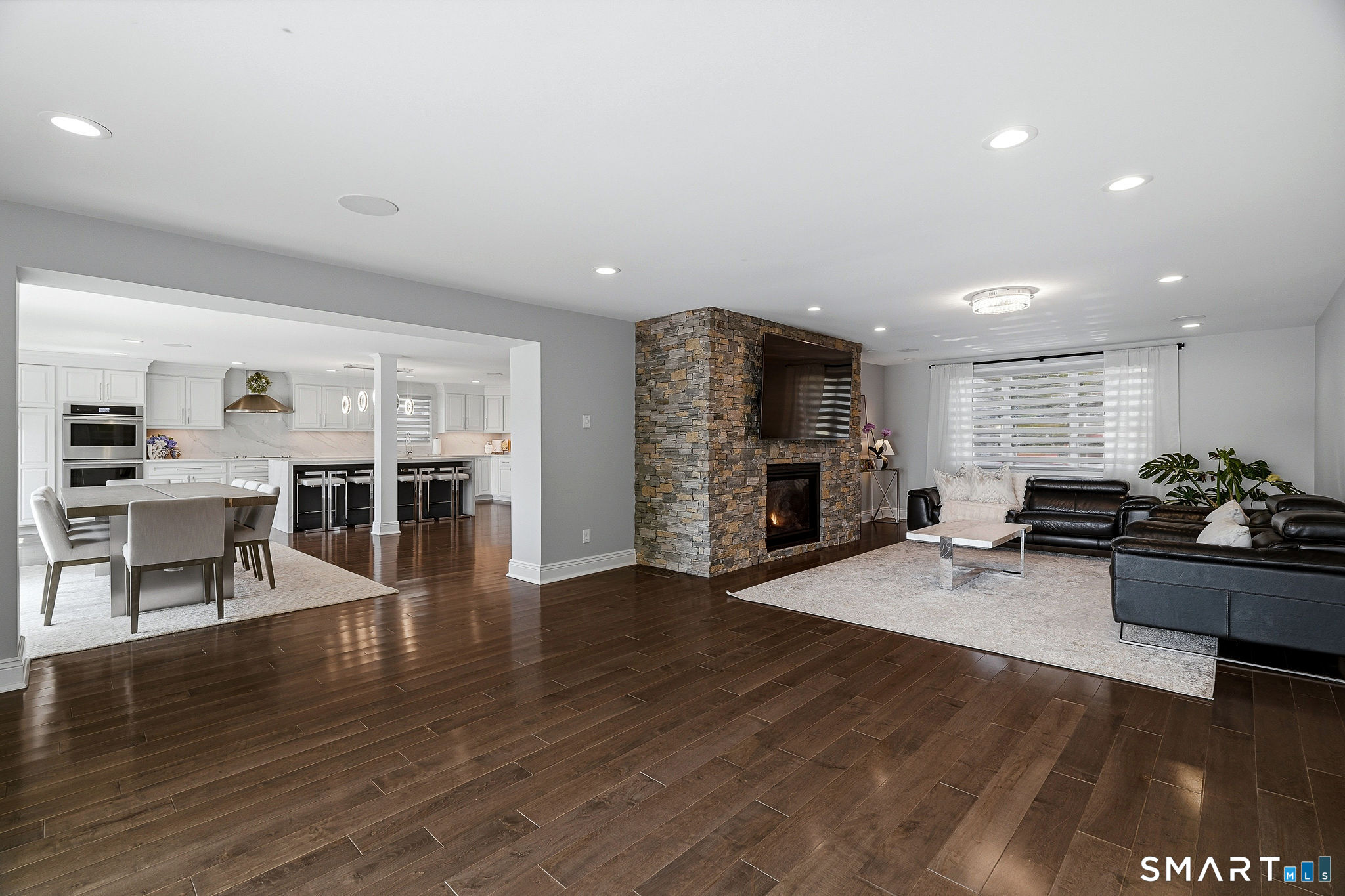 929 Pequot Avenue New London CT 06320