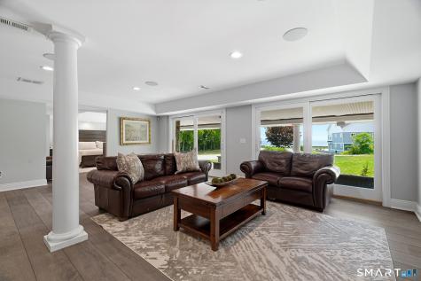 929 Pequot Avenue New London CT 06320