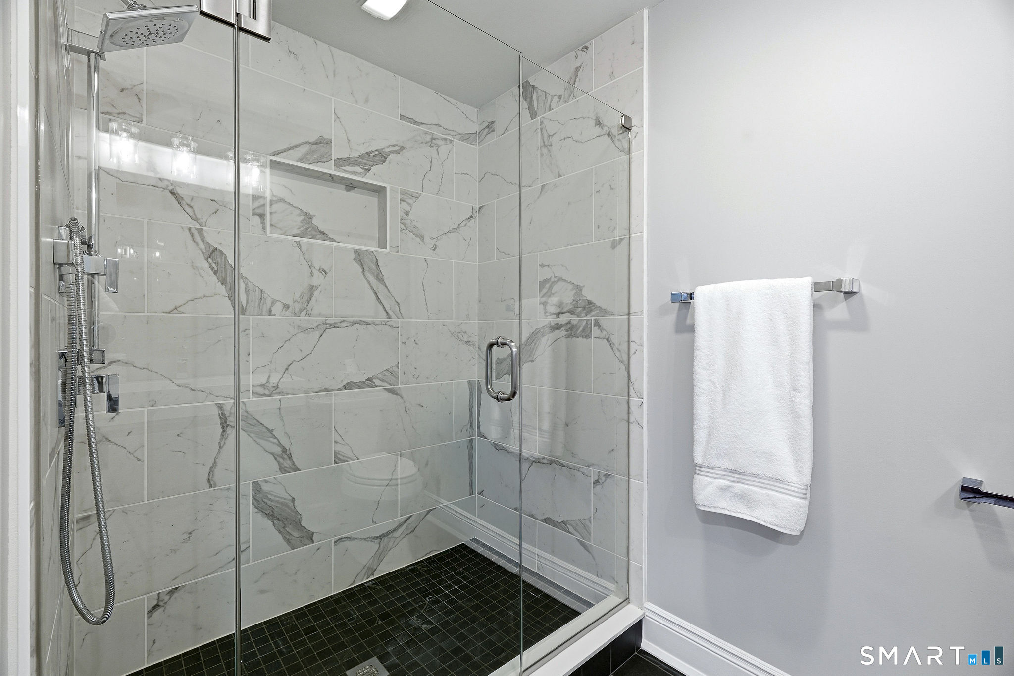 929 Pequot Avenue New London CT 06320