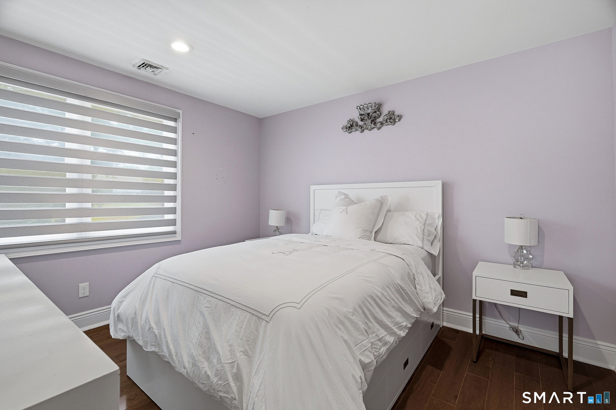 929 Pequot Avenue New London CT 06320