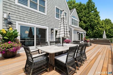 929 Pequot Avenue New London CT 06320