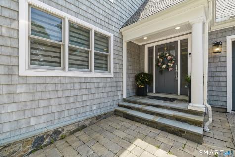 929 Pequot Avenue New London CT 06320