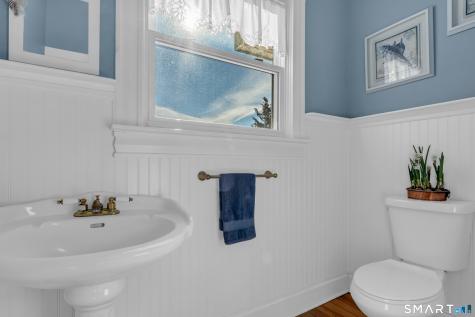 178 West Main Street Clinton CT 06413