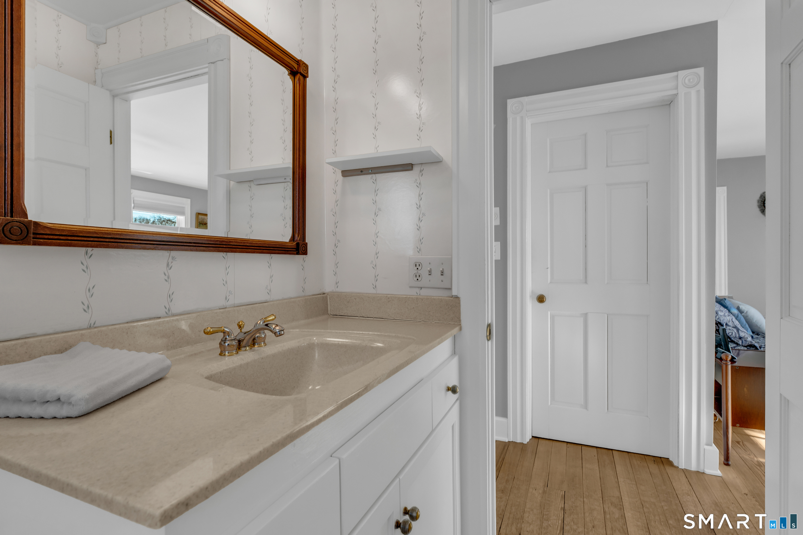 178 West Main Street Clinton CT 06413