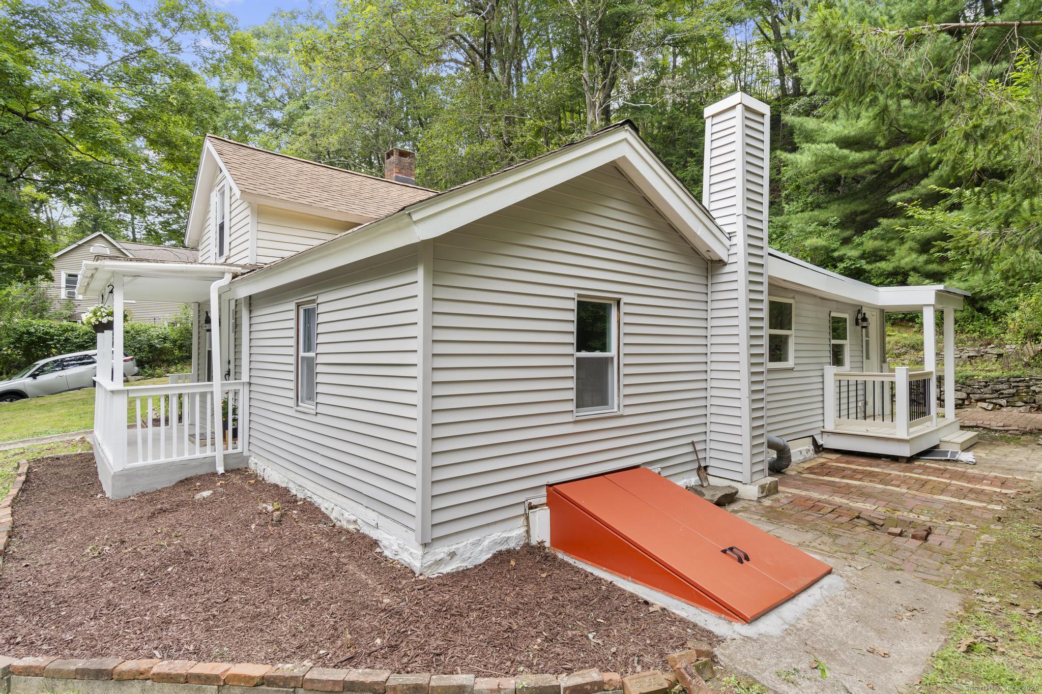 97 Padanaram Road Danbury CT 06811