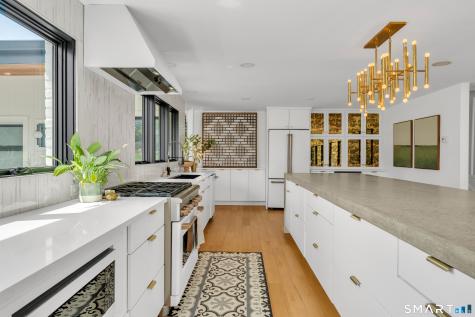 5 Windsor Road North Haven CT 06473