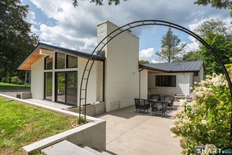 5 Windsor Road North Haven CT 06473