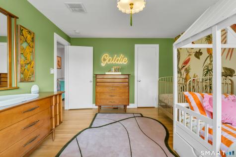 5 Windsor Road North Haven CT 06473