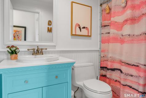 5 Windsor Road North Haven CT 06473