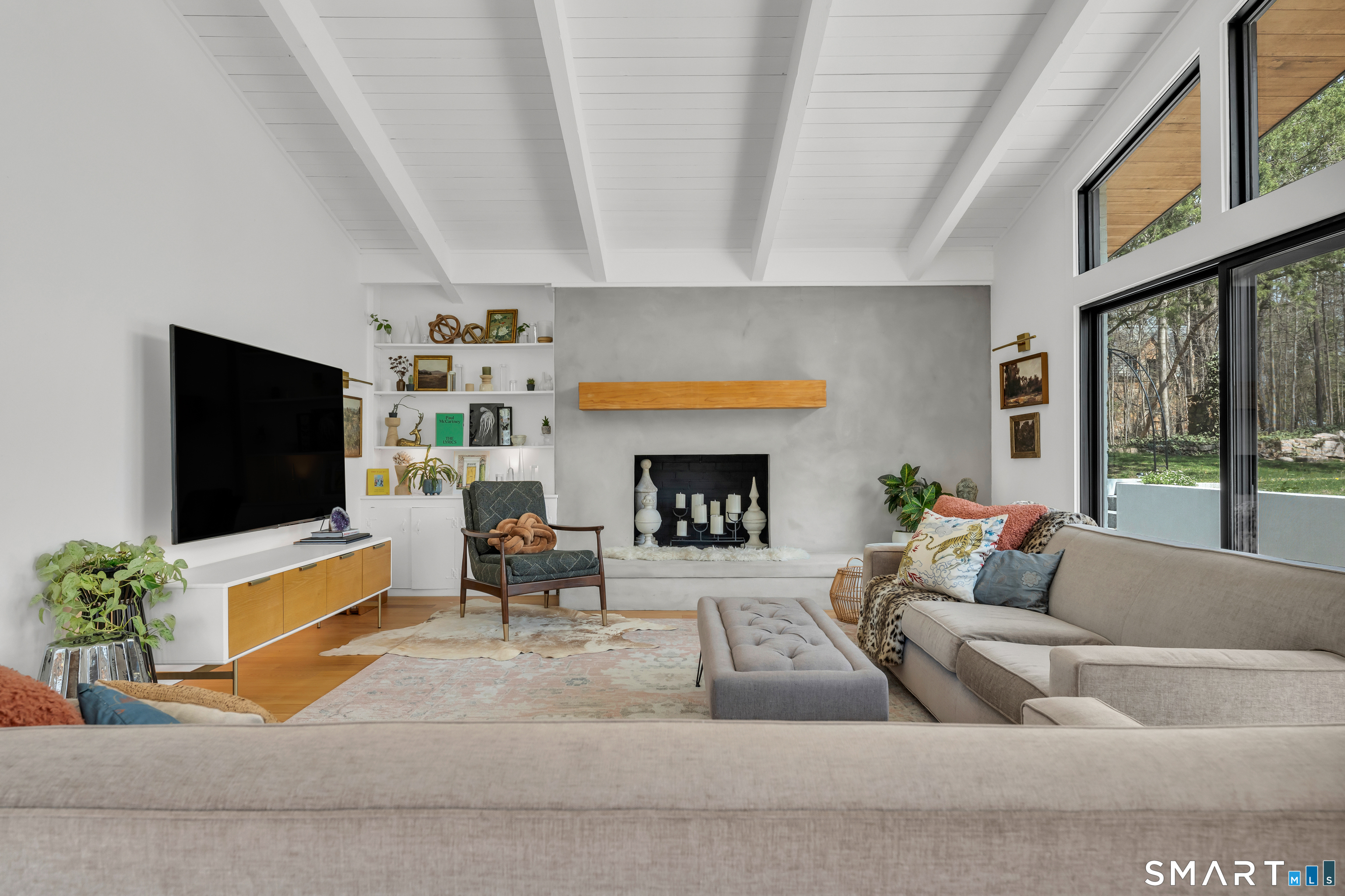 5 Windsor Road North Haven CT 06473