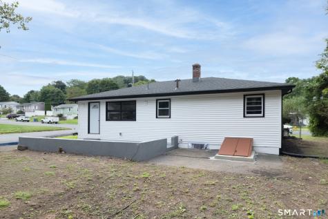 23 Dan Parker Drive Waterbury CT 06704