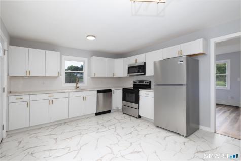 23 Dan Parker Drive Waterbury CT 06704