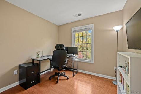 6 Elizabeth Lane Vernon CT 06066