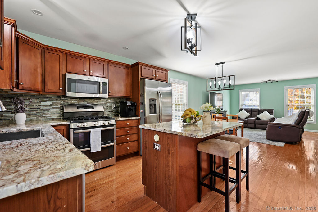 6 Elizabeth Lane Vernon CT 06066