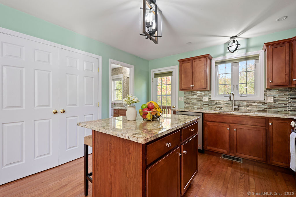 6 Elizabeth Lane Vernon CT 06066