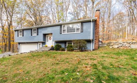 233 Hattertown Road Newtown CT 06470