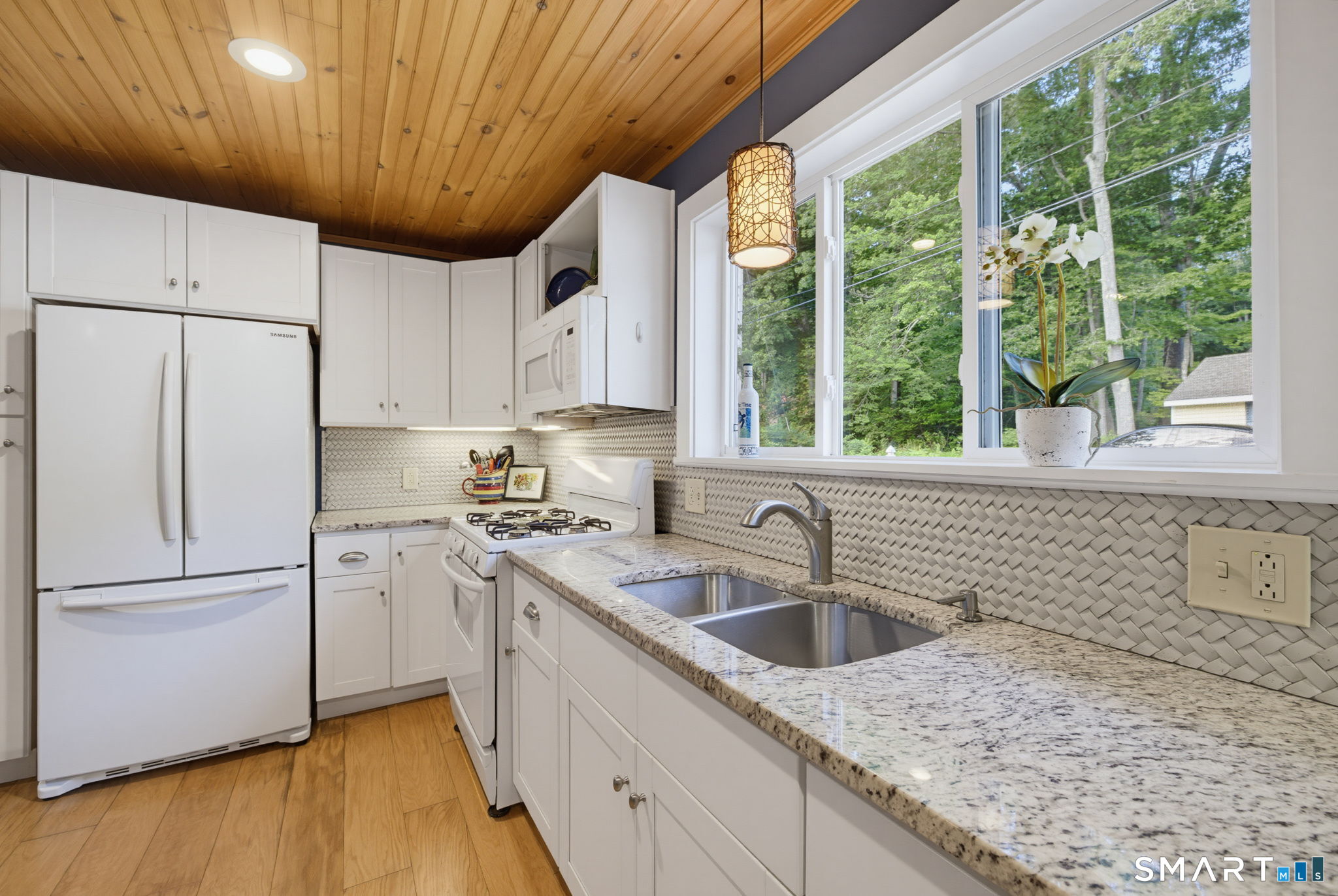 15 East Shore Drive East Haddam CT 06415