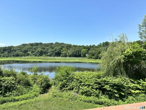 135 Middlesex Avenue Chester CT 06412