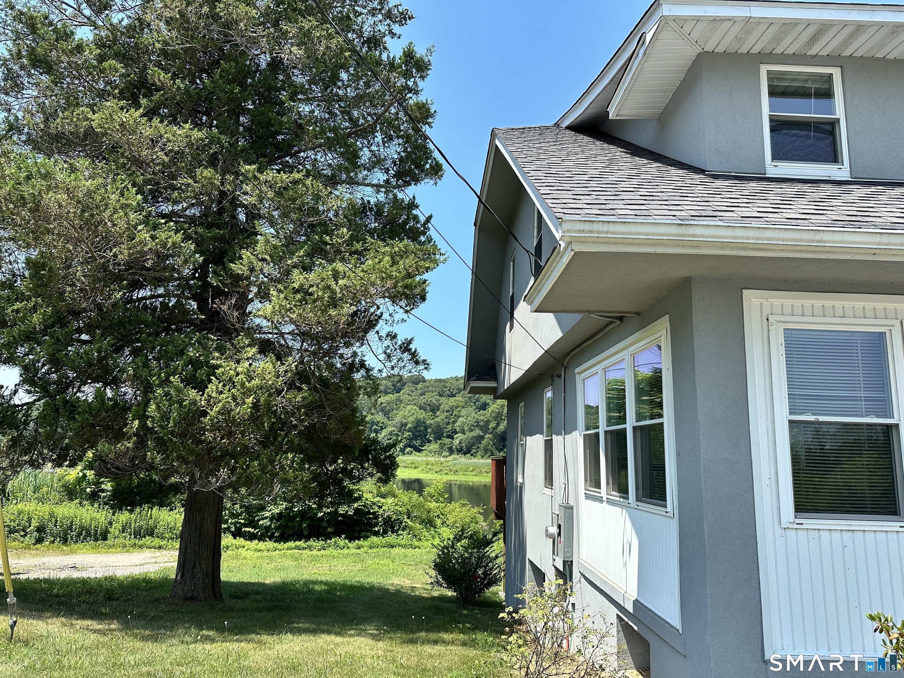 135 Middlesex Avenue Chester CT 06412