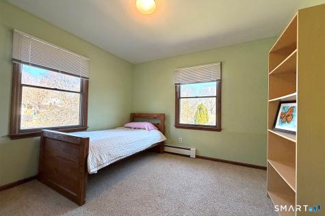 1822 Stratfield Road Fairfield CT 06825