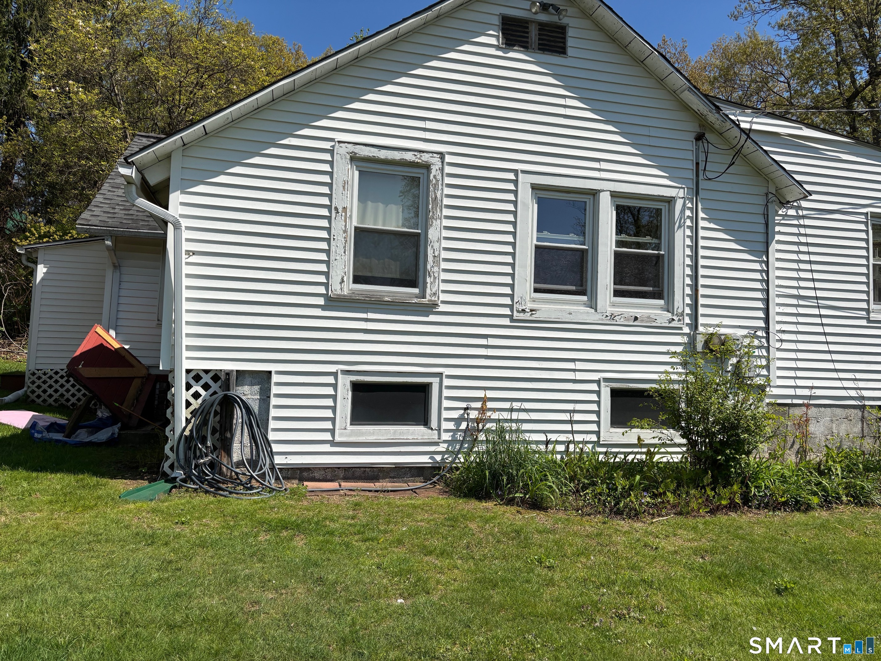 111 Winibig Trail Shelton CT 06484
